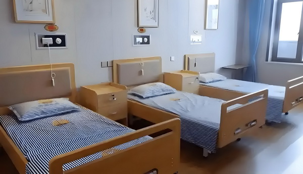 阴人阳